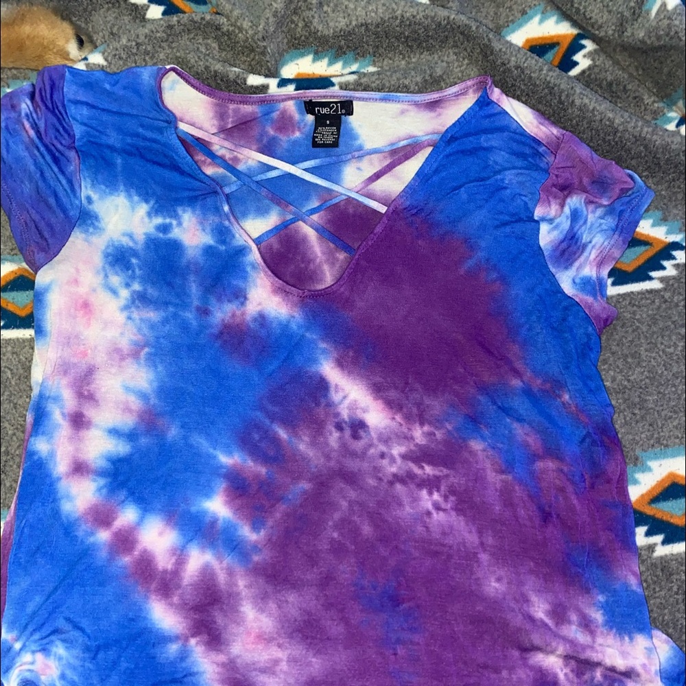 Rue 21 Criss cross top